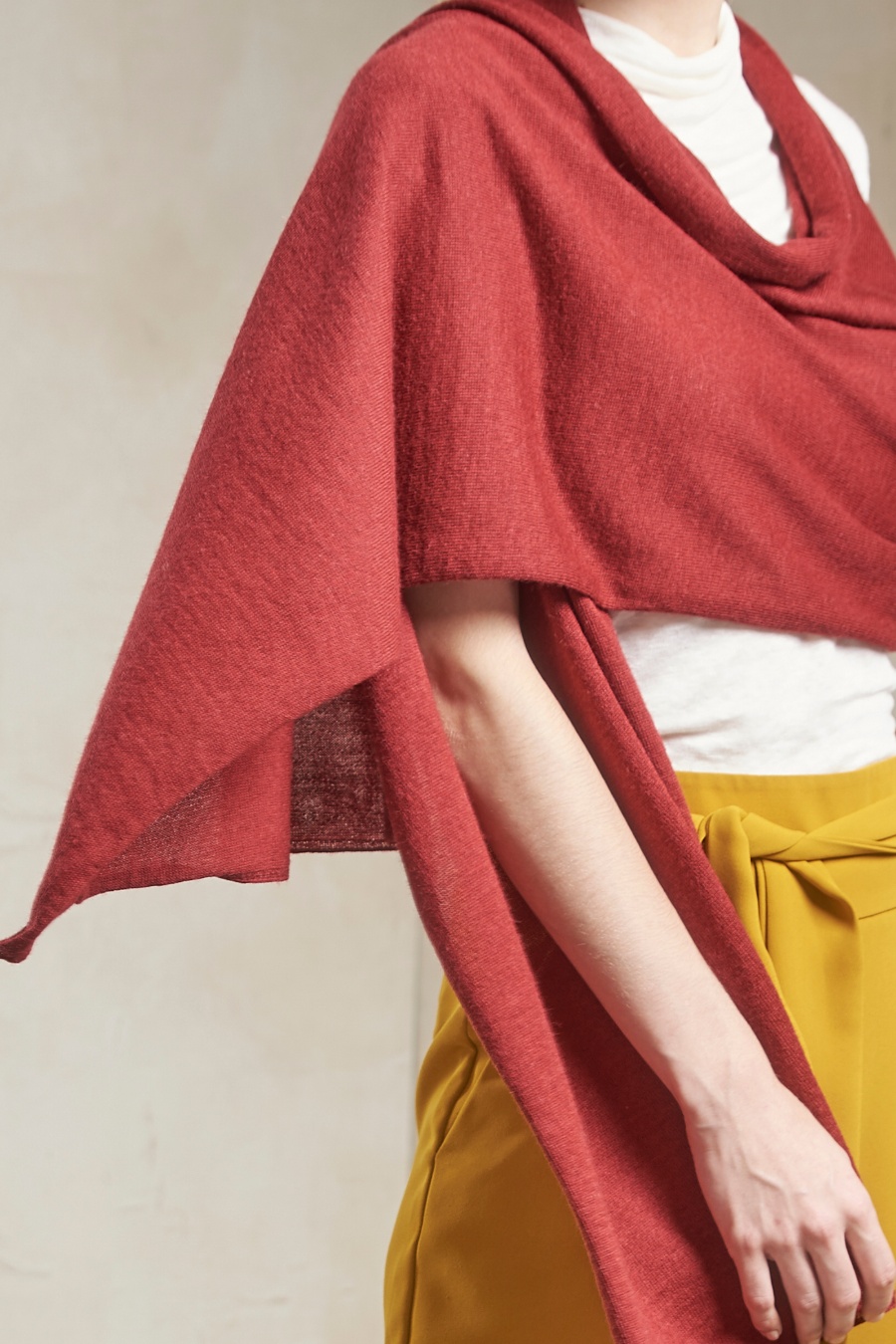 Scarf - Gilet Jenny - Image 5